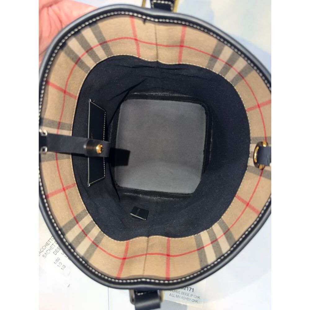 Burberry Ashby Check Bucket Bag 8102171 Beige/Black - Picture 7 of 9
